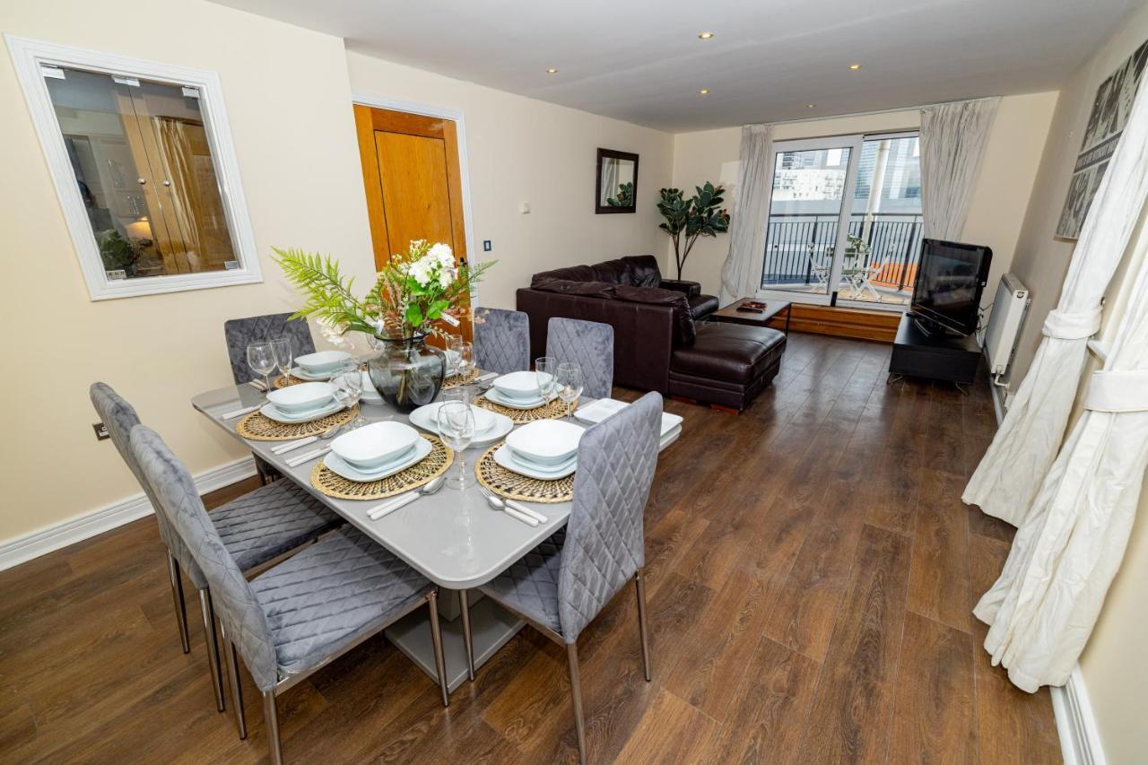 Two Bed Apartment Near Canary Wharf Londra Dış mekan fotoğraf