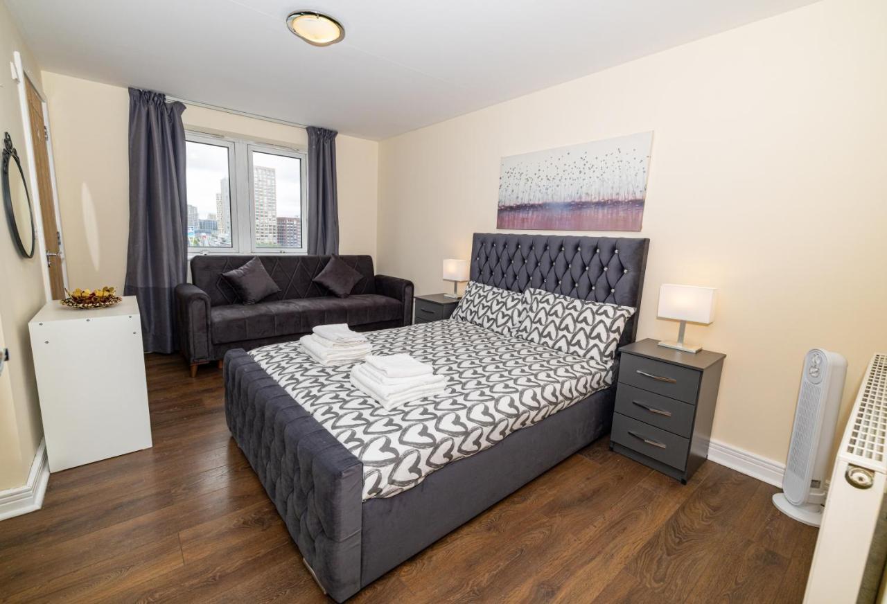 Two Bed Apartment Near Canary Wharf Londra Dış mekan fotoğraf