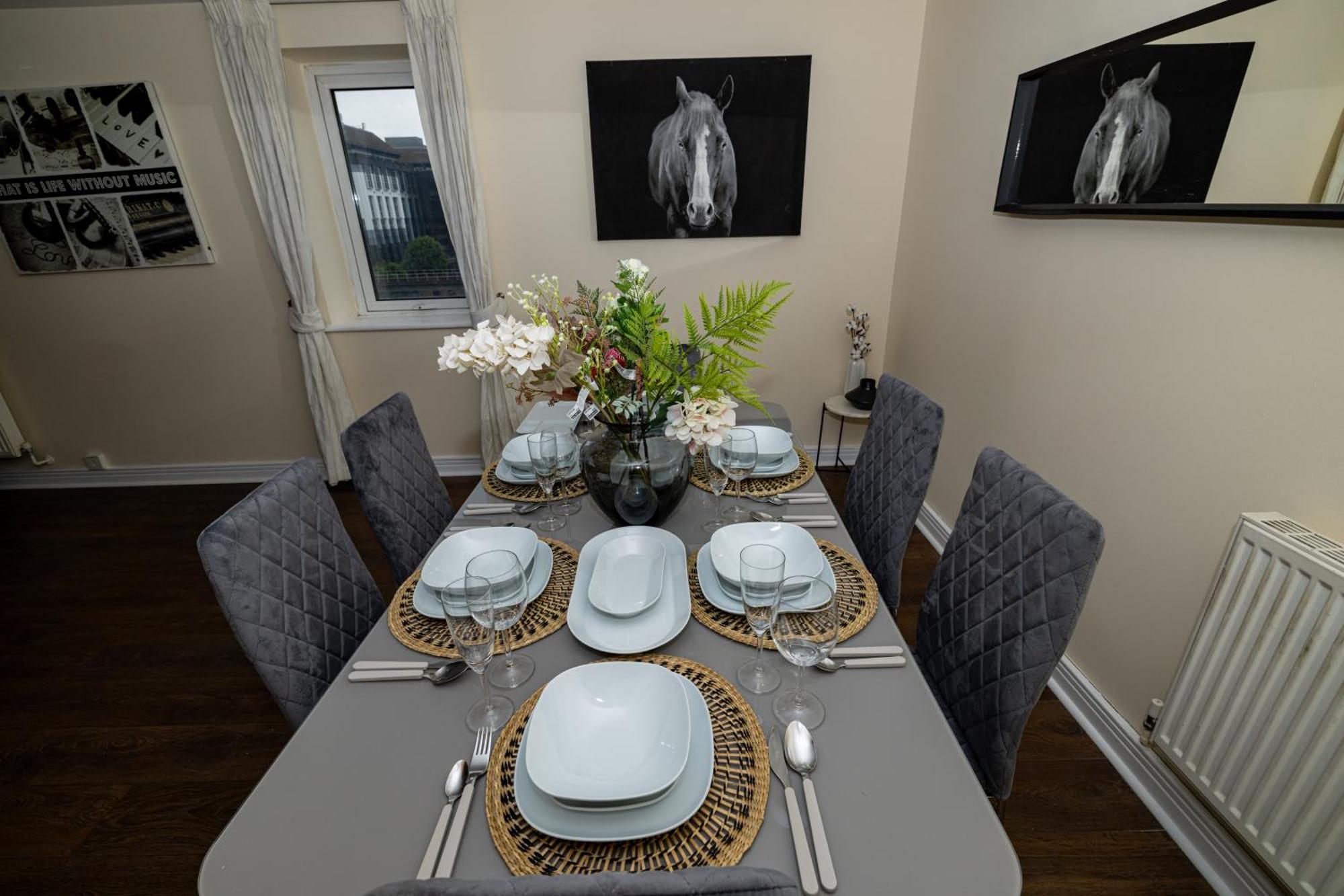 Two Bed Apartment Near Canary Wharf Londra Dış mekan fotoğraf